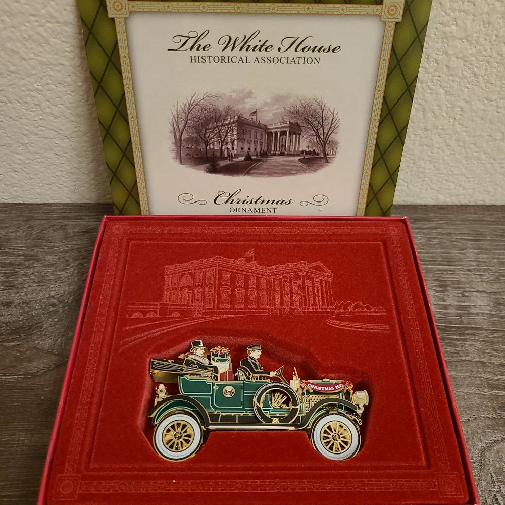 White House Christmas Ornament 2012